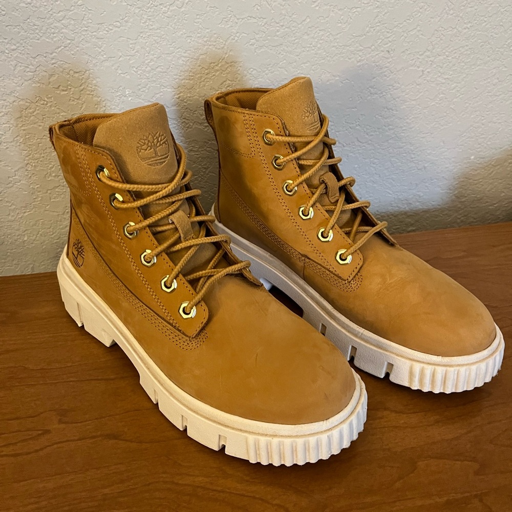 Women's Timberland Greyfield Leather Boot Women’s - Wheat
